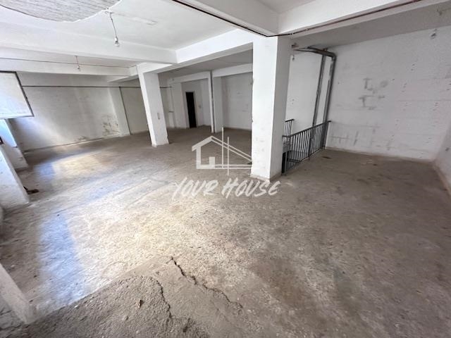 (For Sale) Commercial Retail Shop || Athens Center/Athens - 180 Sq.m, 78.000€ 